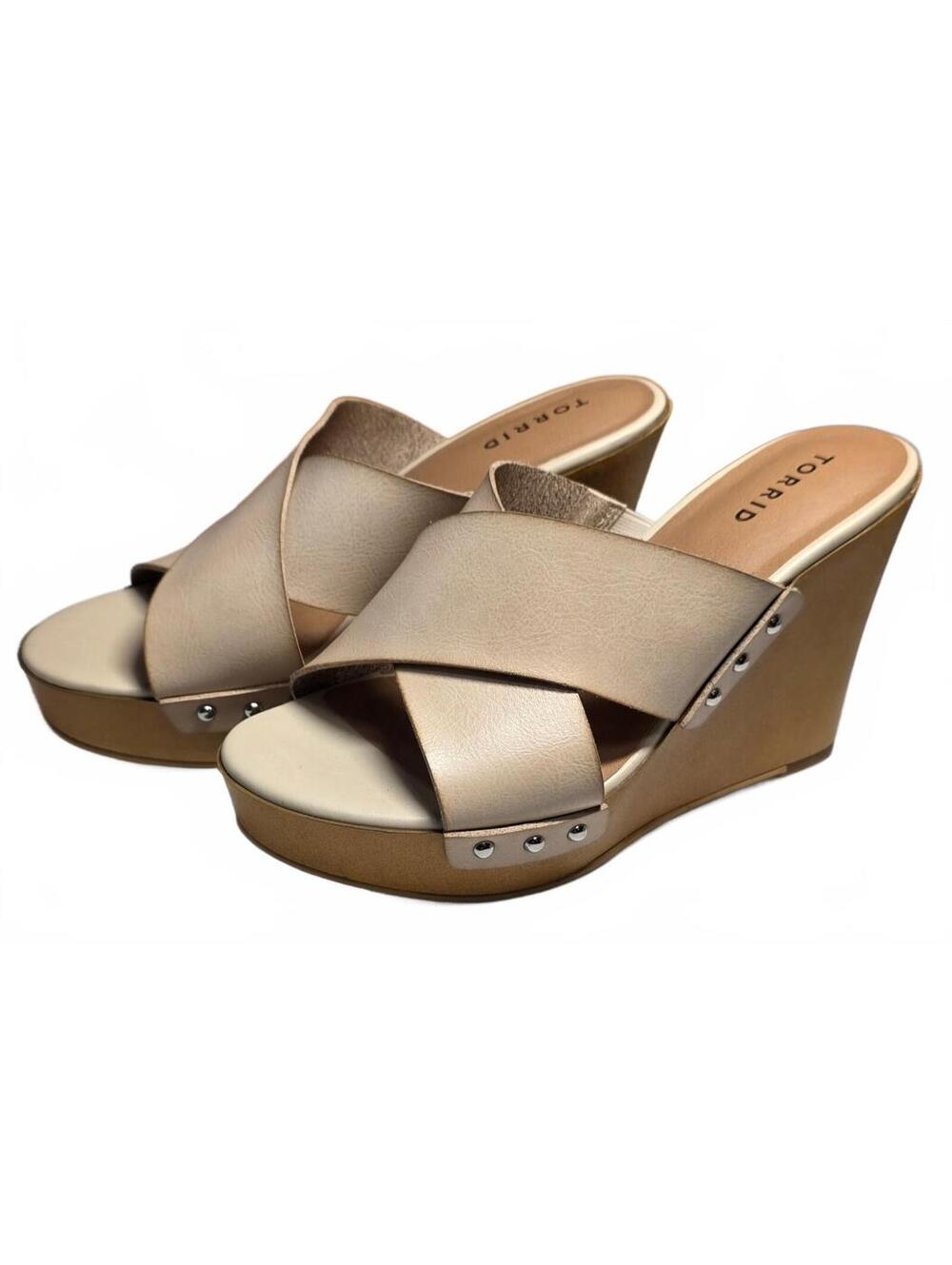 Torrid Bone PU Platform Wood Wedge Sandals Size 8.5